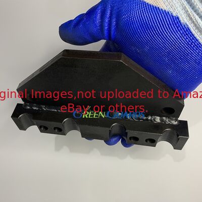 Delen Tine Holder Assy van het gazonmateriaal - 4 X 3/4 de Pasvormen Deere Aercore 800 van MT GAMT1831