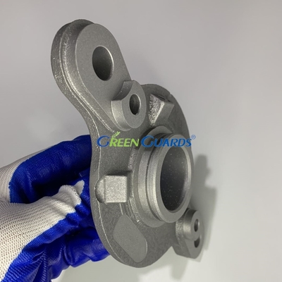 Grasmaaieronderdelen Housing, Pivot RH GTCU25979 Fits John Deere Maaier