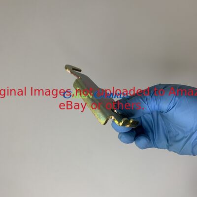 Lawnmower Parts Latch-RH GTCU26323 Fits Deere Hybrid en PrecisionCut Lightweight Fairway Mower
